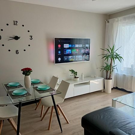 Nowoczesny Apartament Z Widokiem Na Morze Lägenhet Gdańsk Exteriör bild